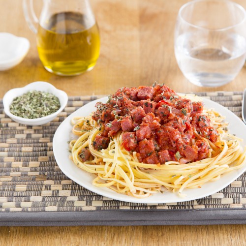 Recept Linguine all’Uovo met Sugocasa en salami Grand'Italia